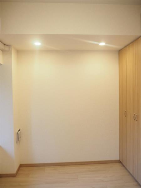 room 198695