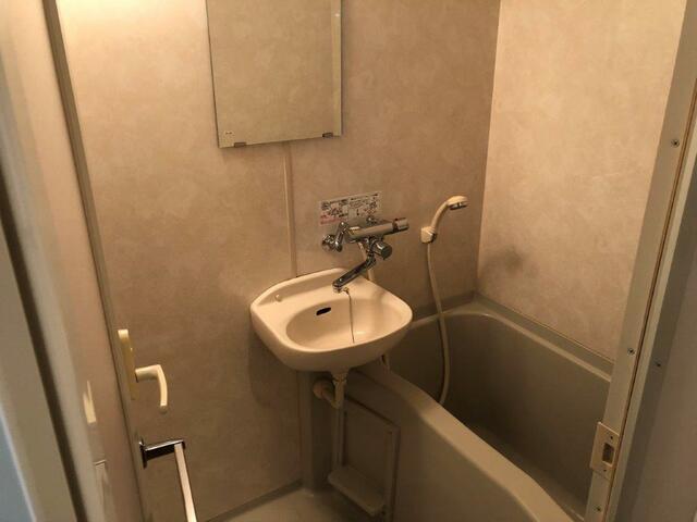 room 199407
