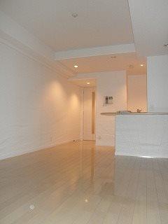room 200704
