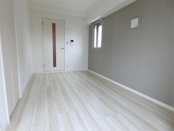 room 200724