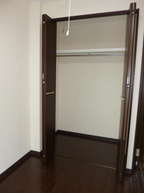 room 200957