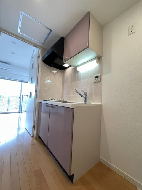 room 204006