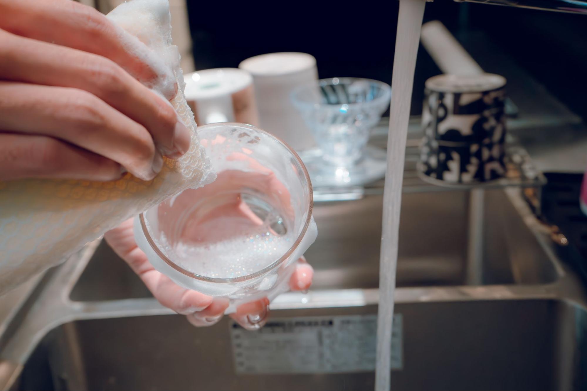 シェアハウスの清掃: 誰がどこまでやるの？<br>シェアハウスの日常生活の実際